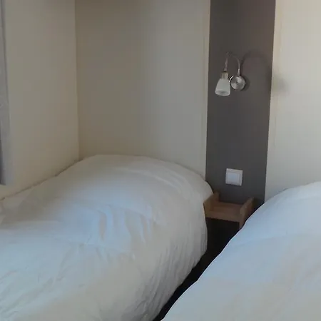 مكان تخييم Boost Locamobil Village Vacances