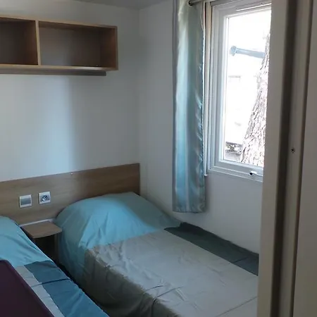 مكان تخييم Boost Locamobil Village Vacances